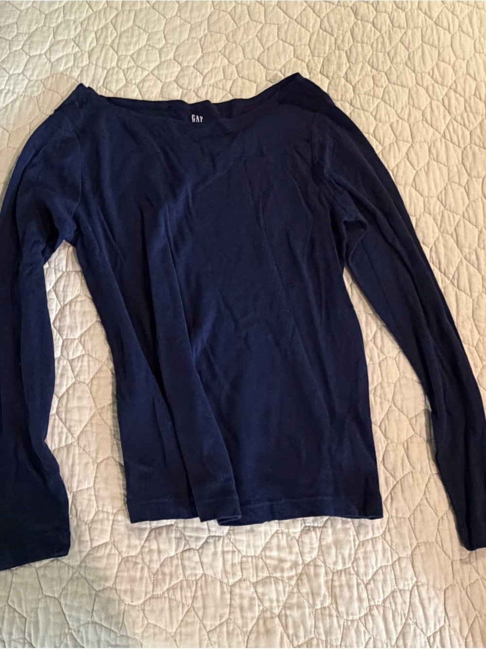 GAP Navy Favorite Tee - Crew Neck